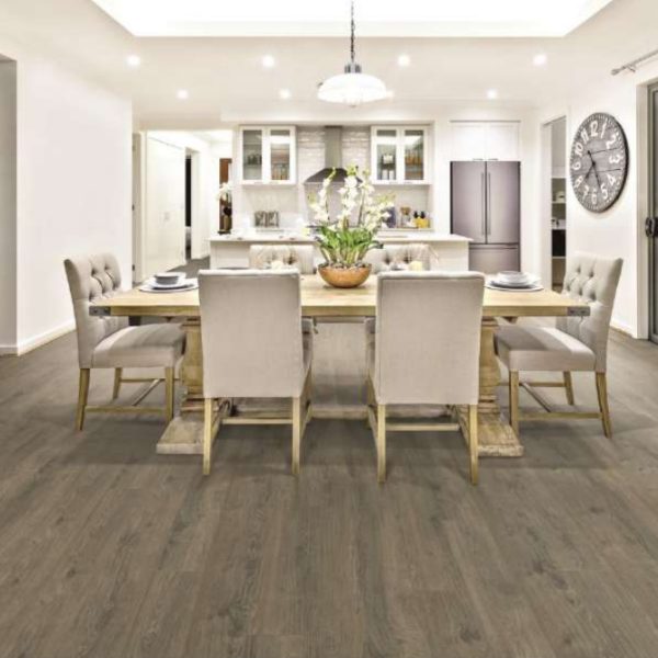Mohawk   39544/K03 Gunbarrel Oak Laminate